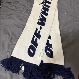 Off-White Blue and Cream scarf